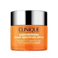 Crema multicorectoare Superdefense 3/4, 30ml, Clinique