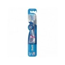 Periuta de Dinti, Oral-B, Pro-Expert Cross-Action, All-in-One, Multi-Protectie, Medium