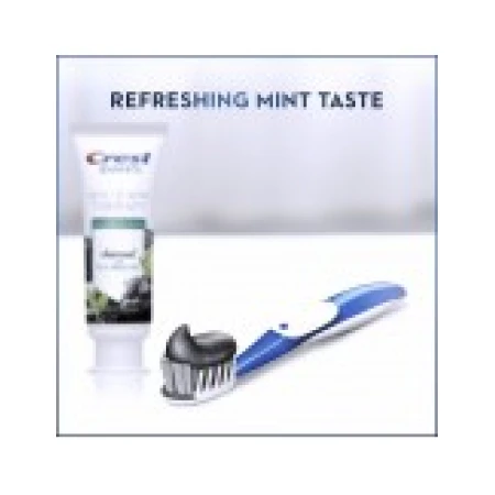 Pasta de Dinti, Crest, 3D Whitening Therapy, cu Carbune Activ si Ulei Arbore de Ceai, 116gr