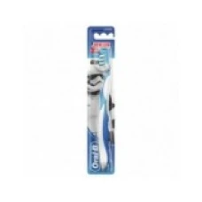Periuta de Dinti pentru Copii, Oral-B, Junior, Star Wars, Varsta 6+ Ani, Multi-Protectie, Peri Soft