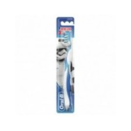 Periuta de Dinti pentru Copii, Oral-B, Junior, Star Wars, Varsta 6+ Ani, Multi-Protectie, Peri Soft