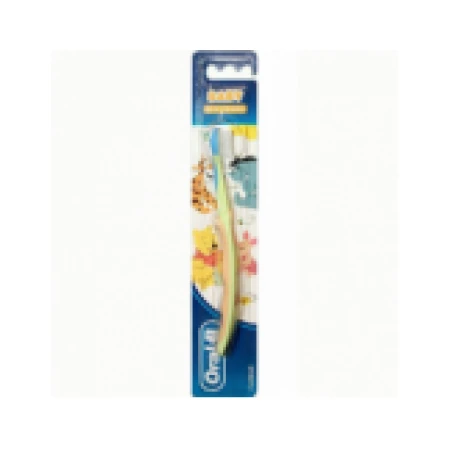Periuta de Dinti Copii, Oral-B, Disney, Winnie the Pooh, 0-2 ani, Extra-Soft, Culoare Verde